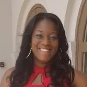 Meet your Posher, Aisha